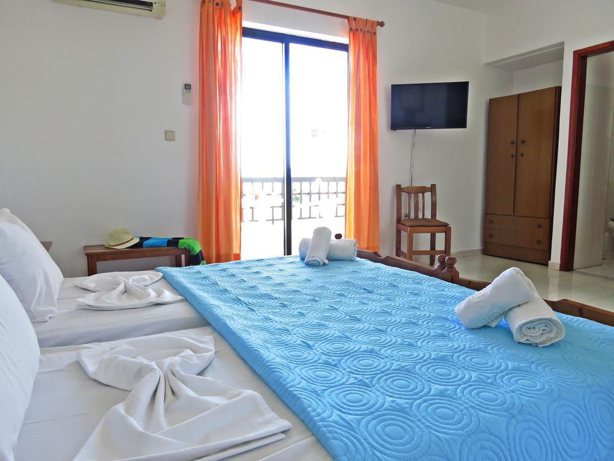 Debby Apartments Ialysos  Ngoại thất bức ảnh
