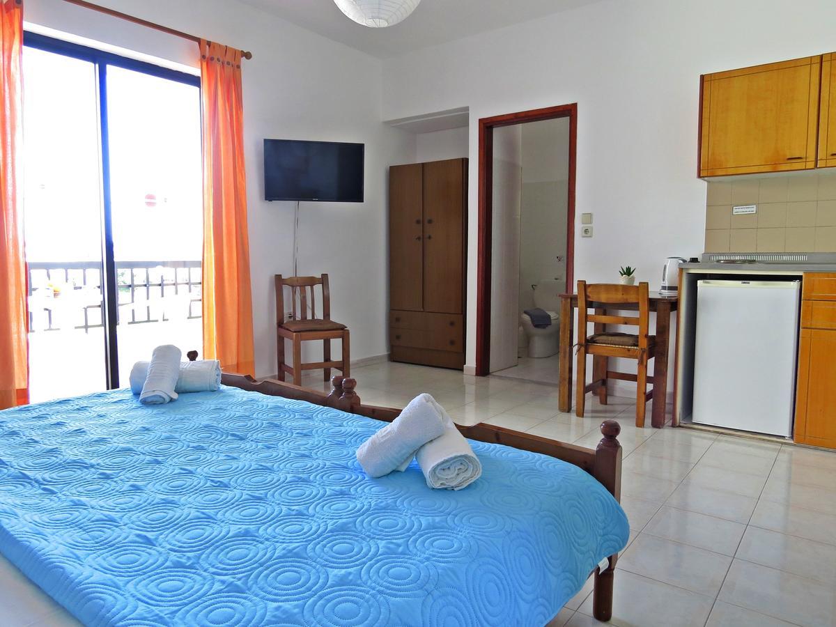 Debby Apartments Ialysos  Ngoại thất bức ảnh